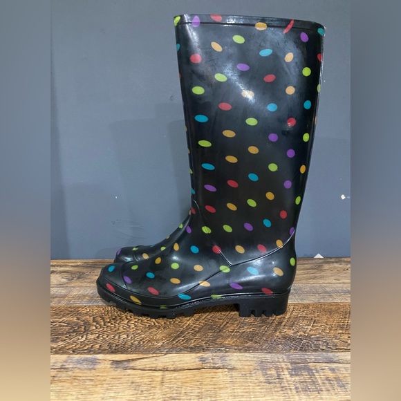 Shoes - Polka Dot Rain Boots, women’s 9, light wear, smoke free home